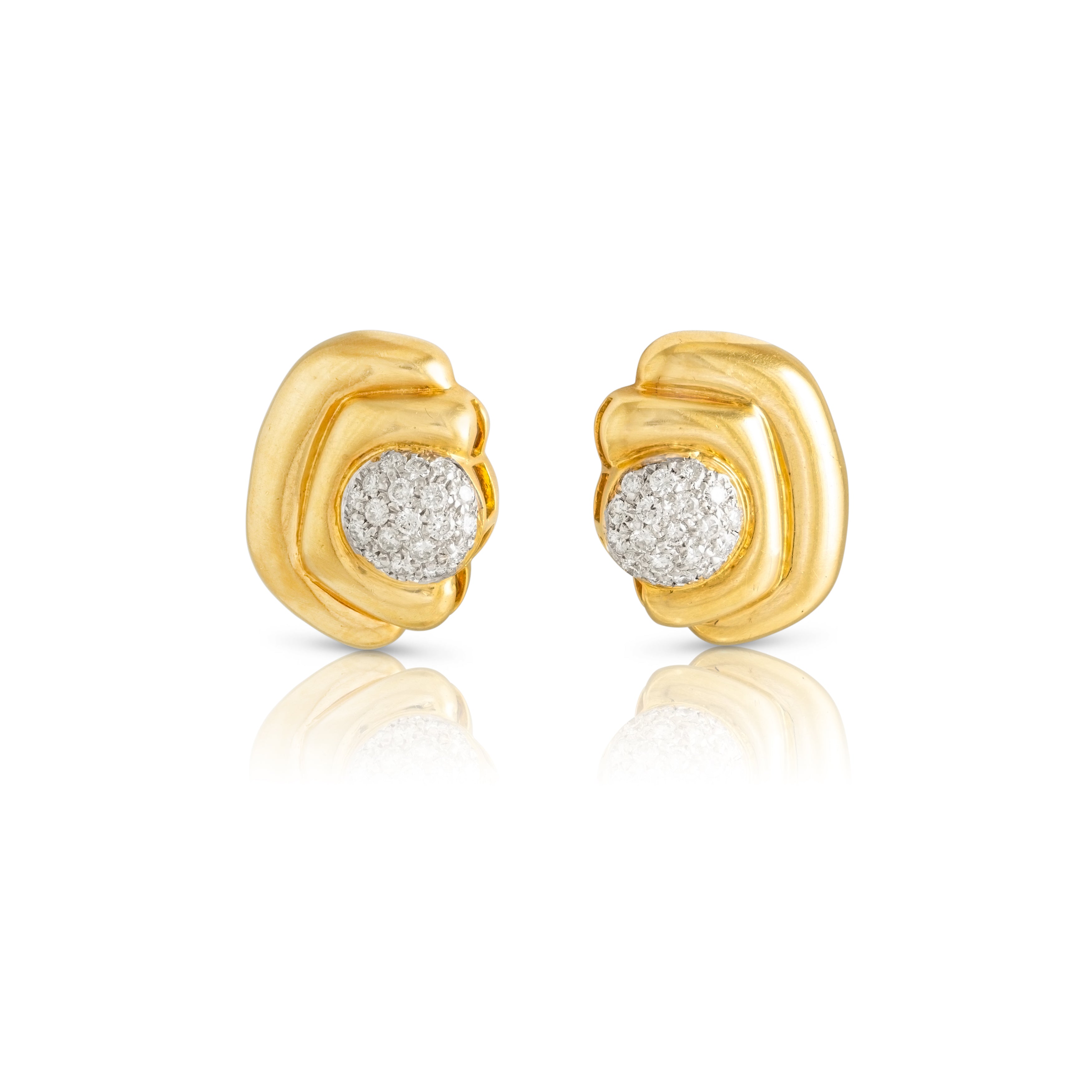 Vintage yellow gold diamond earrings with 1-carat diamond centres.