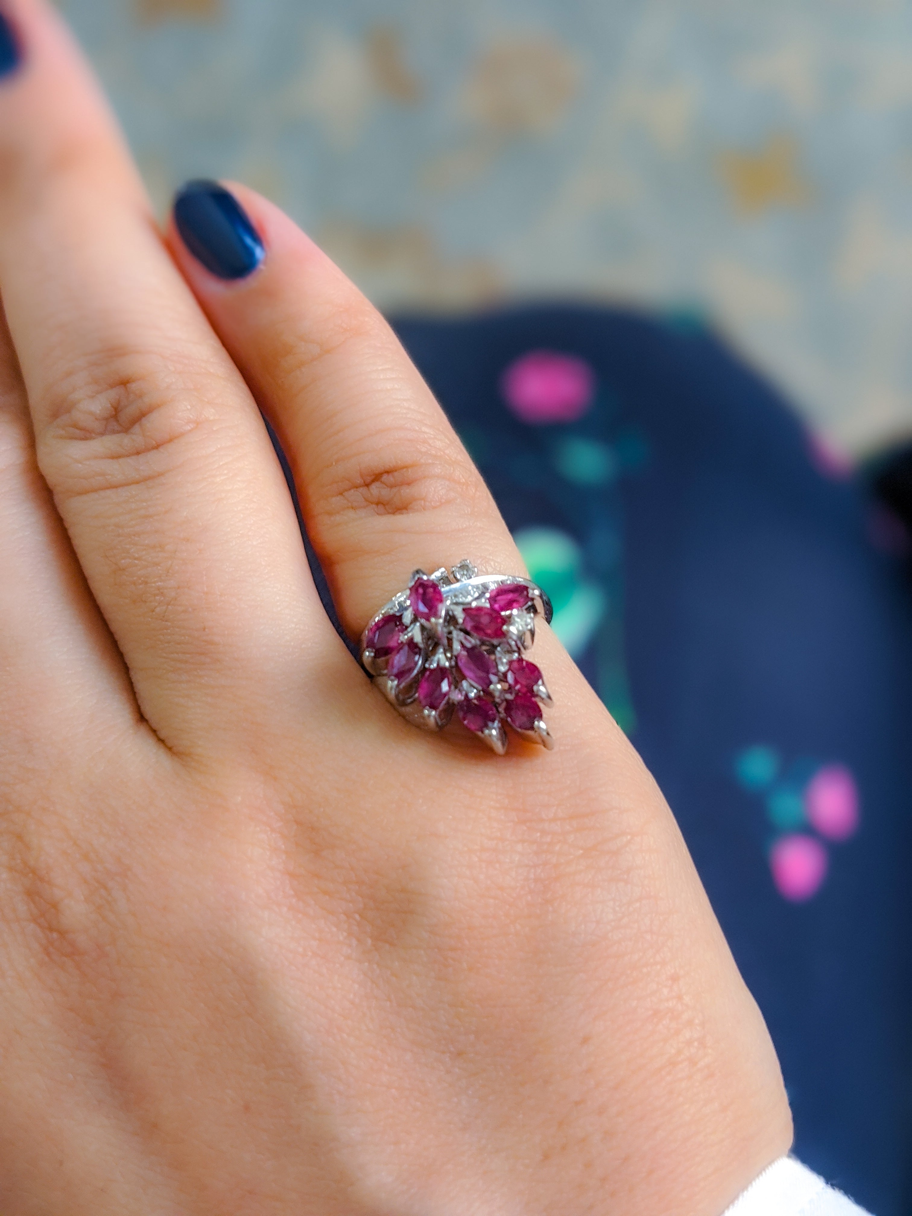 Bague Estate Ruby et Diamond Grapevine