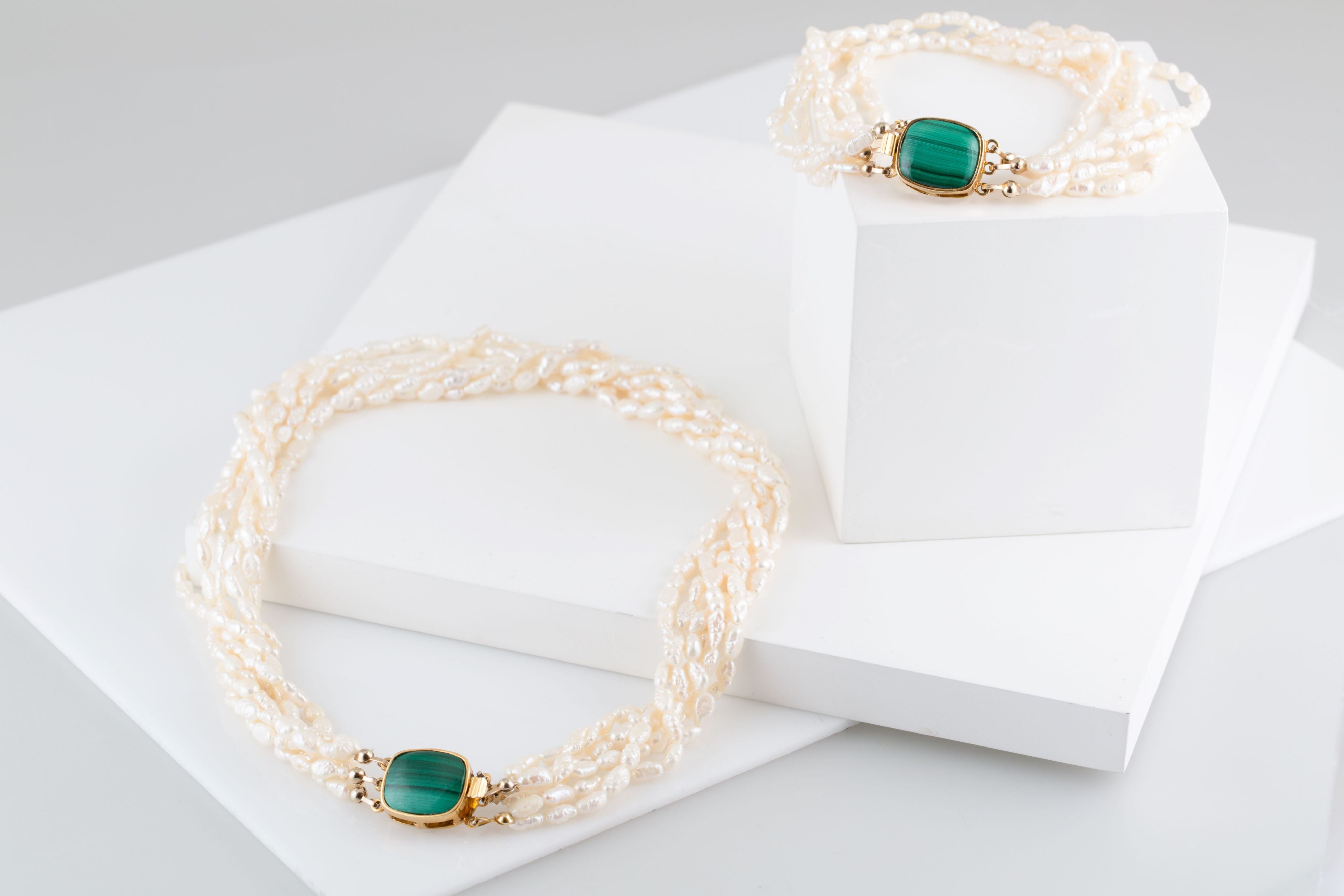 Estate biwa pearl bracelet and necklace with a synthetic malachite stone