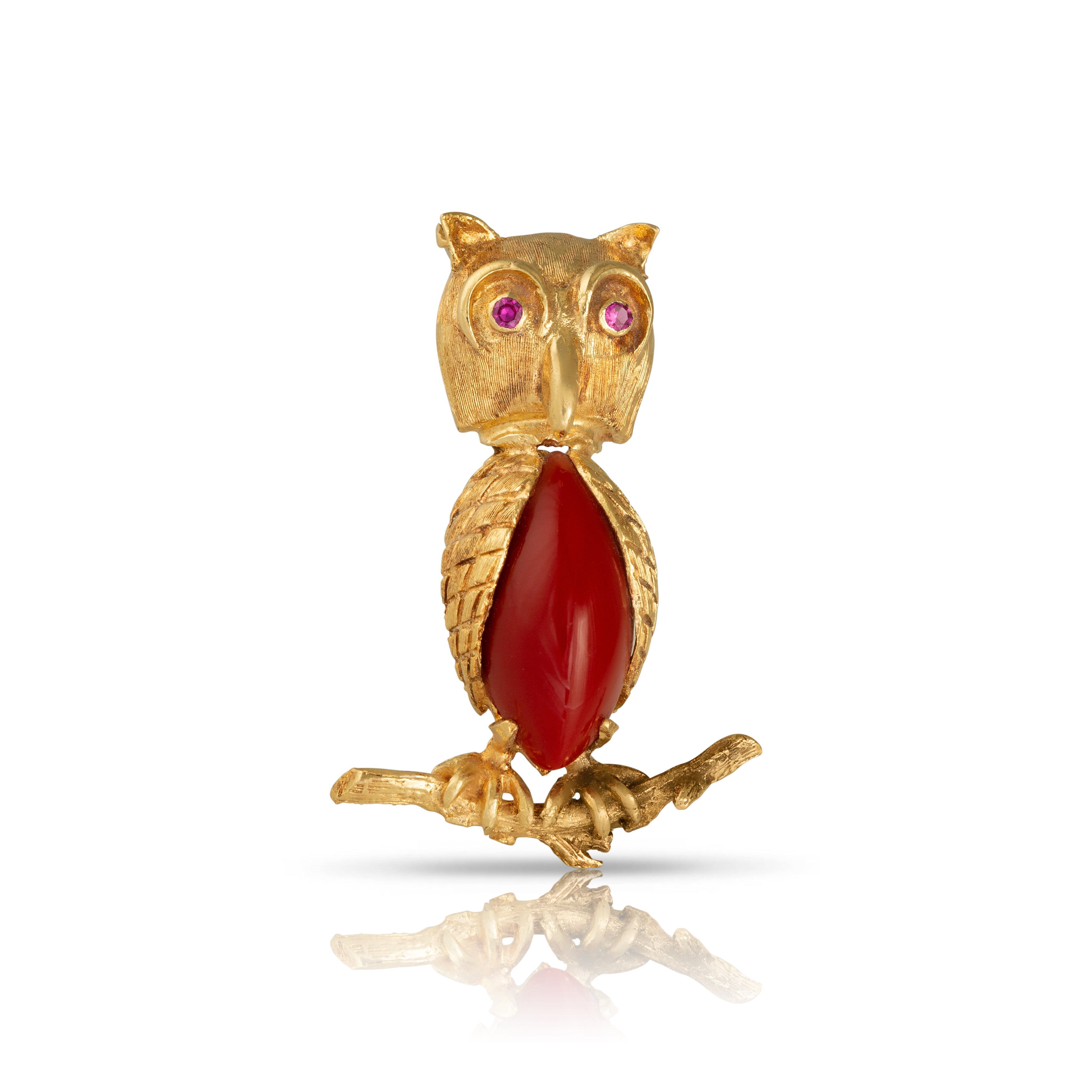  Vintage owl brooch in 18ct gold with red glass belly and ruby eyes.