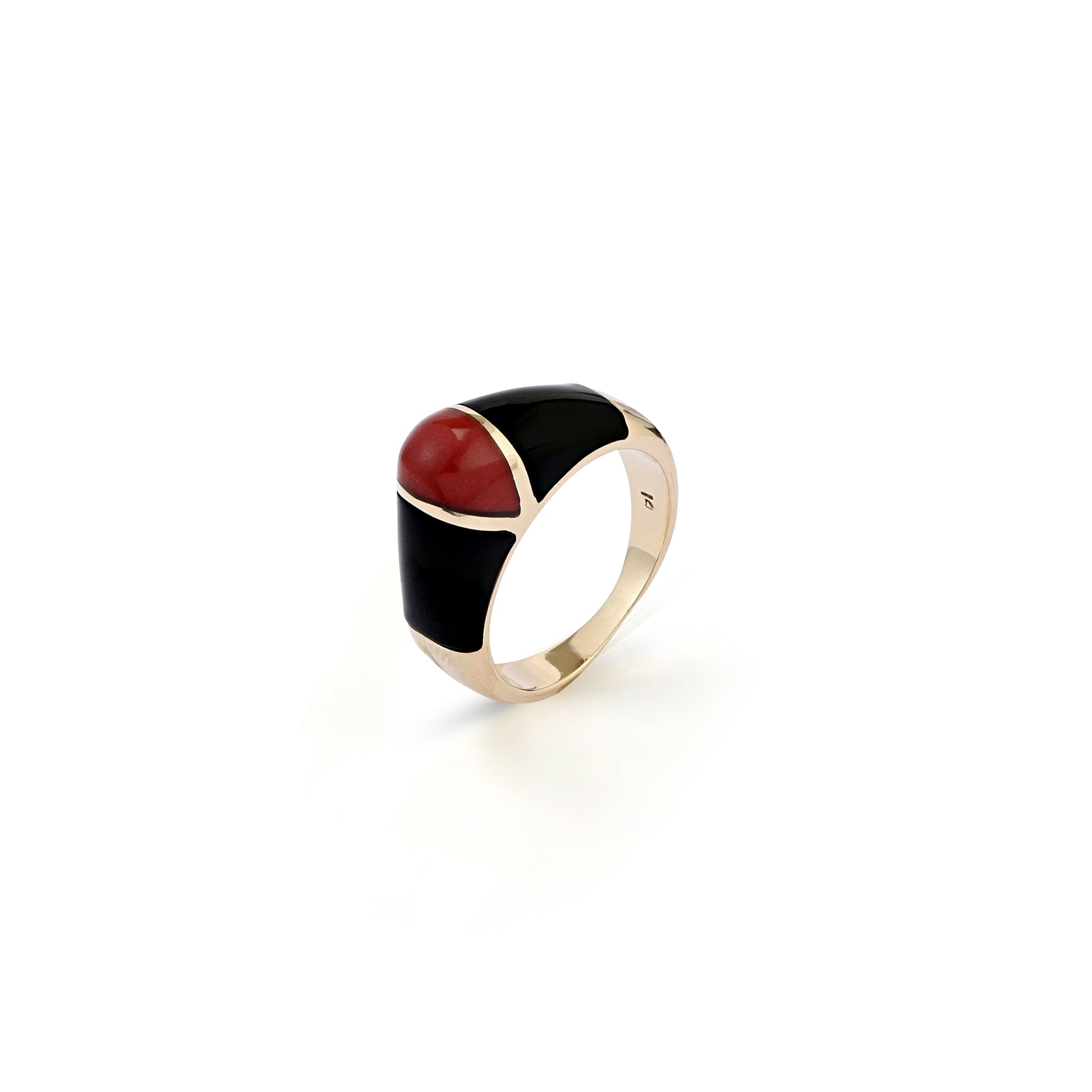 Bague vintage en or 14 carats et onyx noir avec dôme de corail