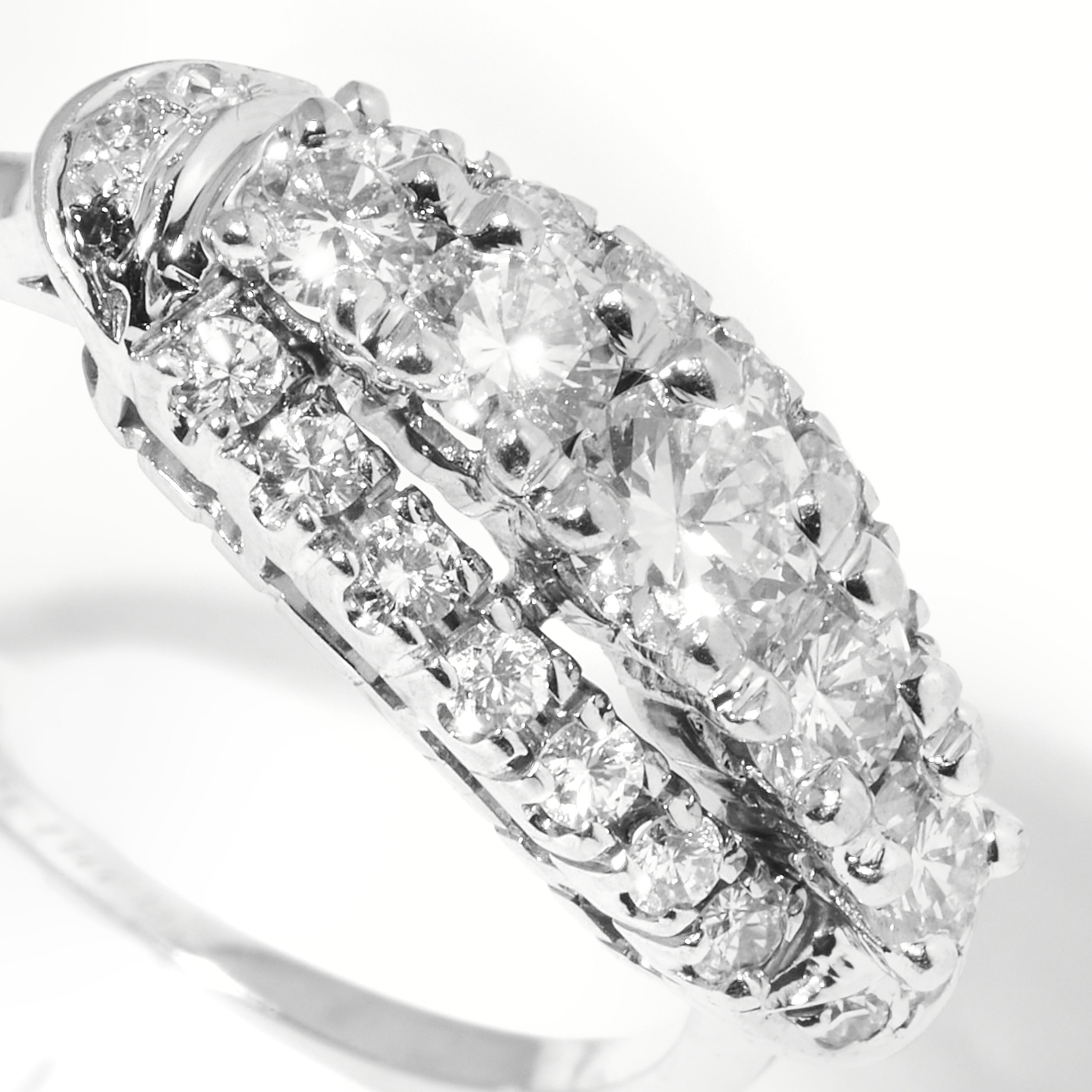 Vintage 18K Diamond Ring