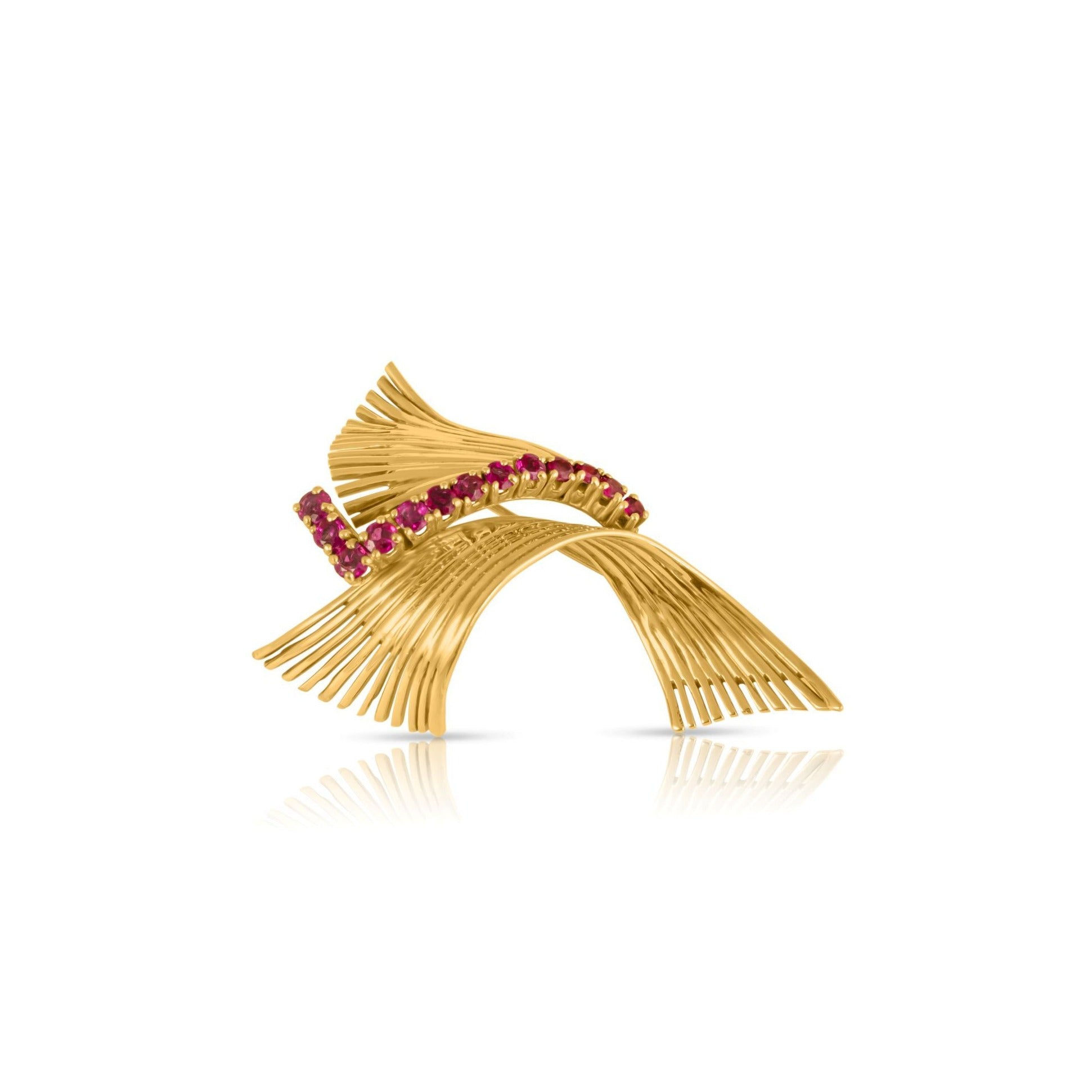 Vintage 1960s Ribbon 18ct Gold Brooch With Diamonds